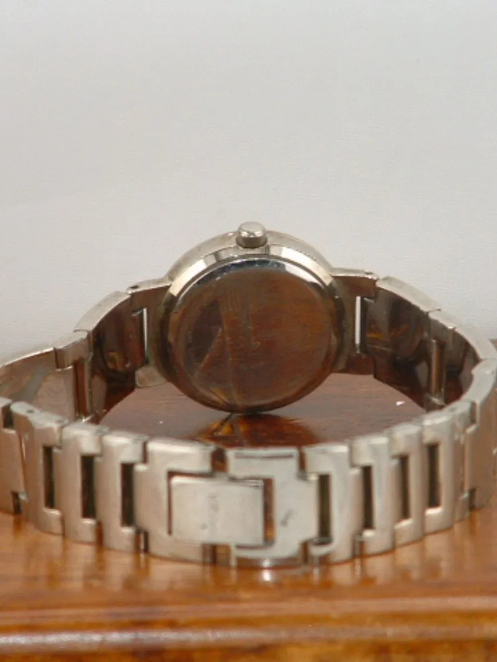 Pre-Owned Women's Fossil ES- 8762 Fashion Watch